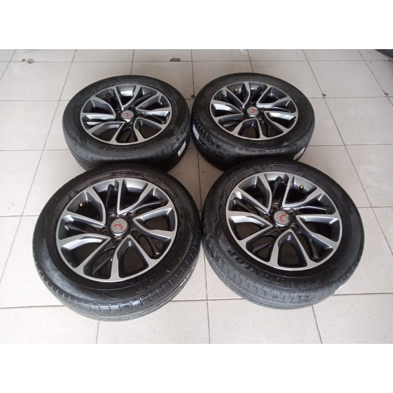 Velg Mobil Wuling Bekas Murah Ring 16 Lebar 6,5 Inch Hole 5 x 114,3 Offset 36 Warna GP + Ban Dunlop 