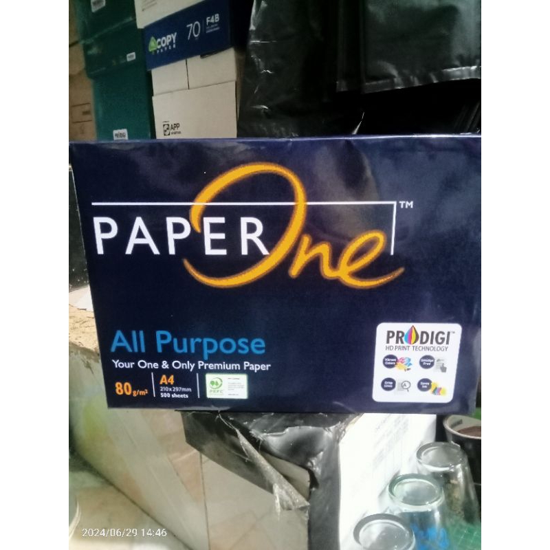 

kertas hvs A4 paperone 80 gr 1 rim isi 500 lembar