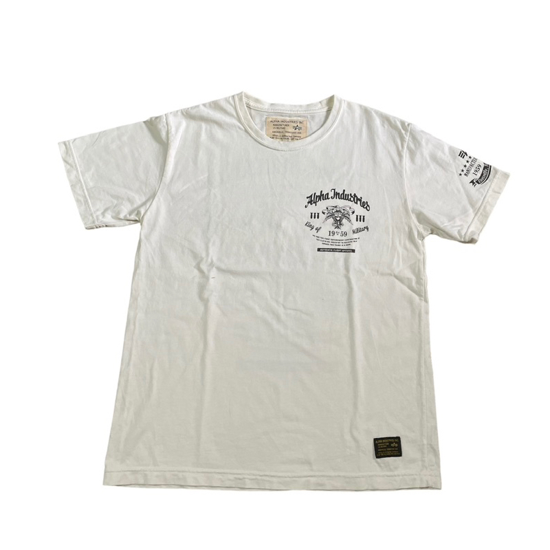 Alpha Industries T-Shirt.