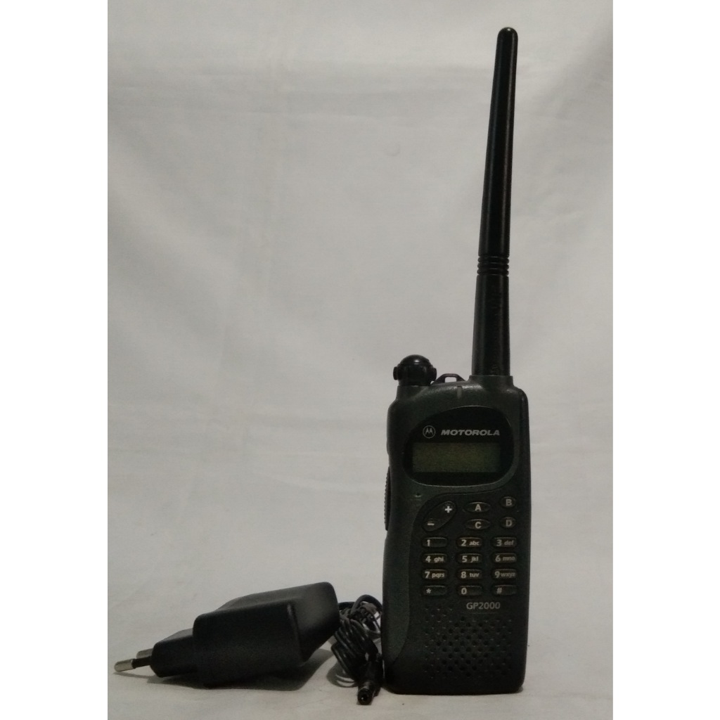 HT Motorola GP 2000 VHF Bekas Segel CP