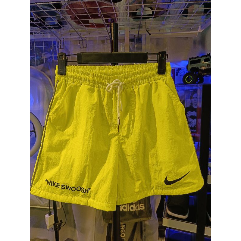 Short pants Running Nike Swoosh Reflektif Second