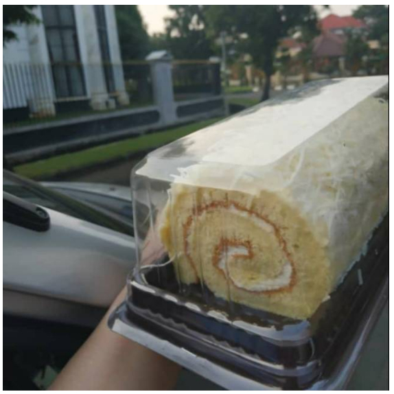 

Bolu Gulung Fluffy Lembut Banget Aneka Topping