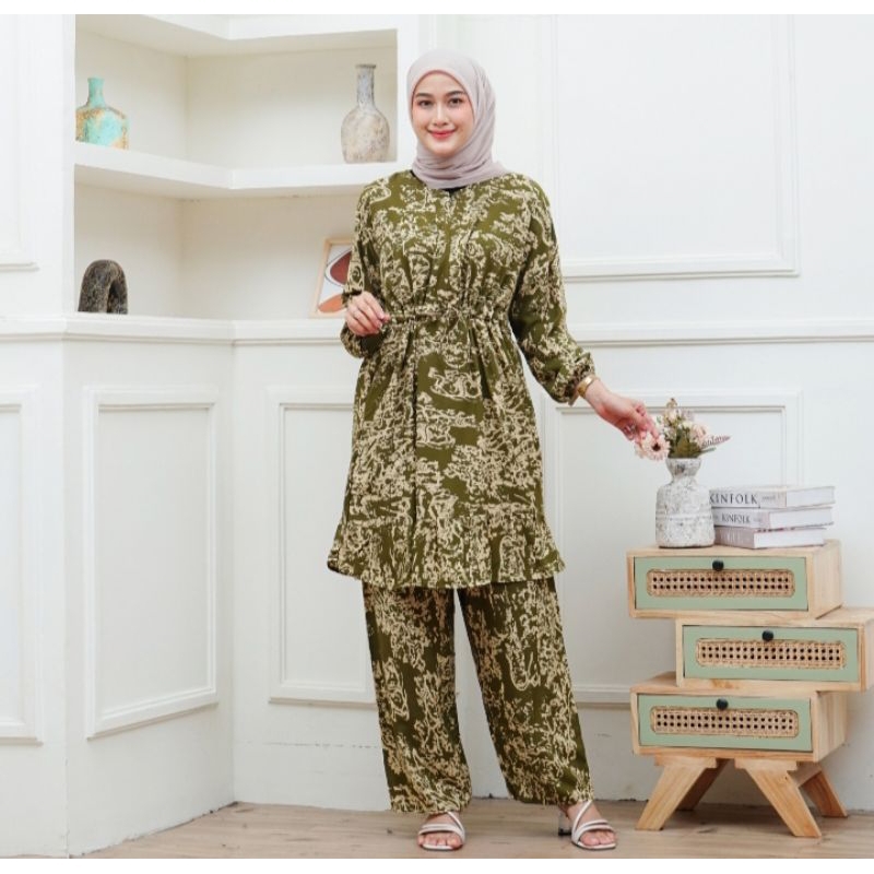 SETELAN TUNIK WANITA KEKINIAN MOTIF LION RAYON PREMIUM BUSUI TALI SERUT UKURAN STANDART DAN JUMBO BA