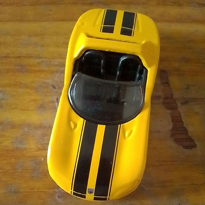 Die Cast Hot Wheels Dodge Viper 1:64