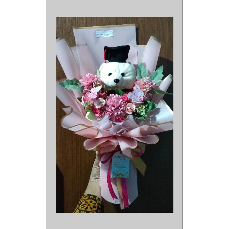 Buket Boneka Wisuda Ukuran Sedang