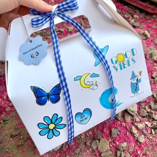 

Wah Gift Box ONLY BOXTIDAK TERMASUK SNACK