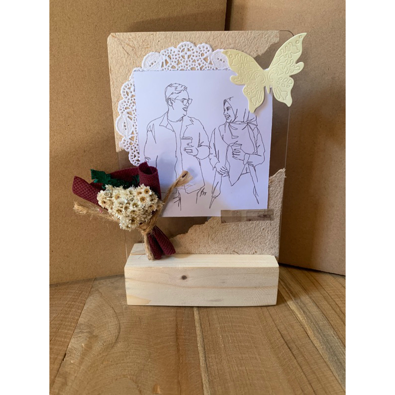 CUSTOM AKRILIK | CUSTOM GIFT | CUSTOM FOTO | KADO WISUDA | GAMBAR AKRILIK | Hadiah Cewek | Hadiah Co