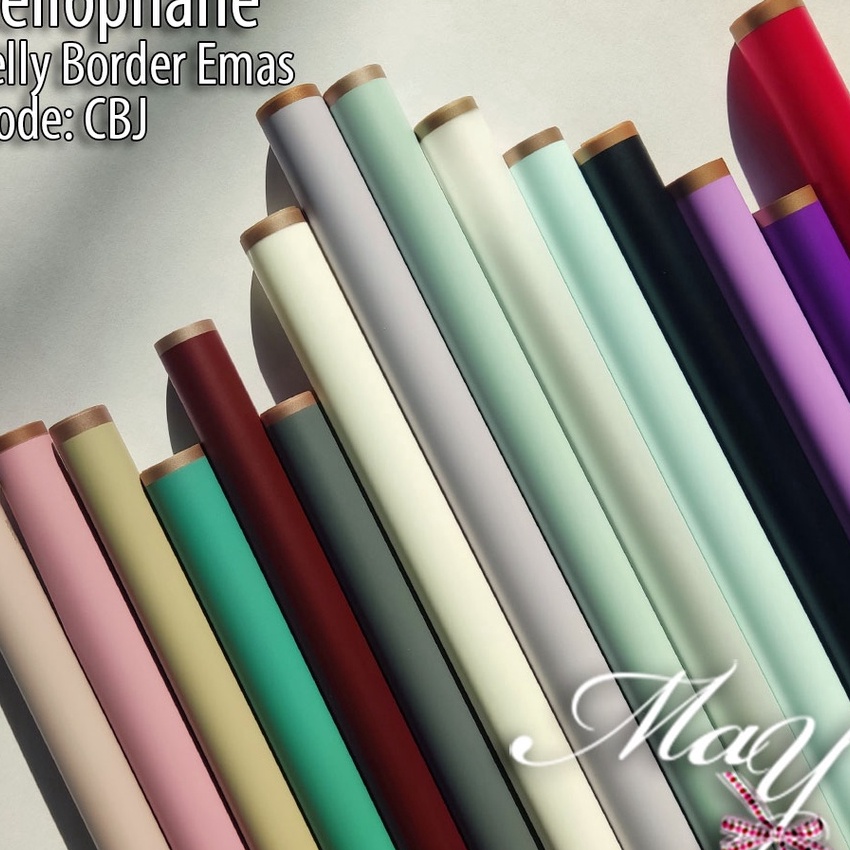 

KF7 2 lembar Cellophane Jelly SemiTransparan Border Emas Color Flower Wrapping Bungkus Bunga Buket CBJ