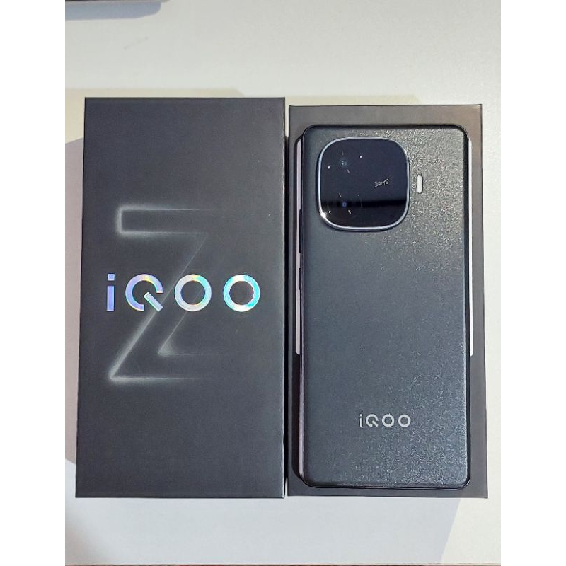 IQOO Z9 5G 12/256 SECOND MULUS FULLSET ACC LENGKAP