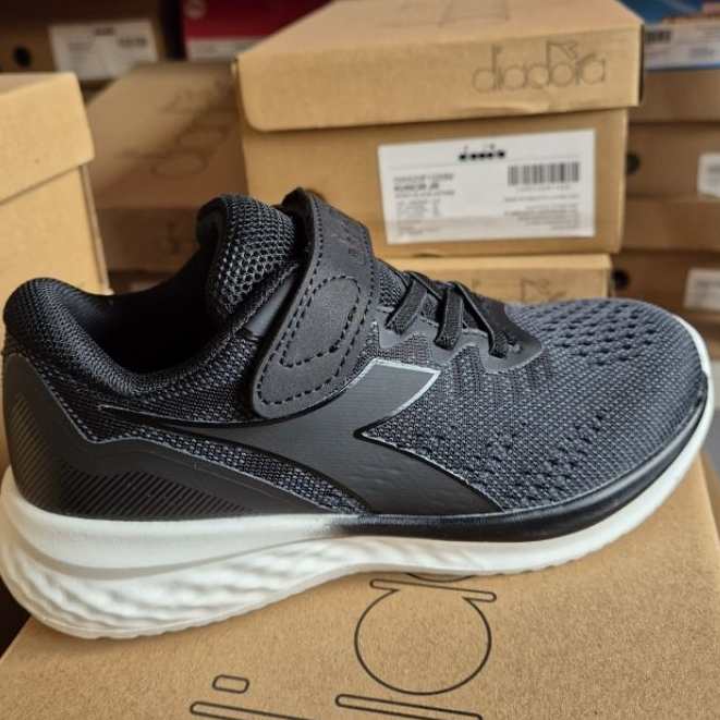 Diadora Kurir JR Black (Hitam) Original Sepatu Sekolah Anak| Boys Kids Shoes Diadora