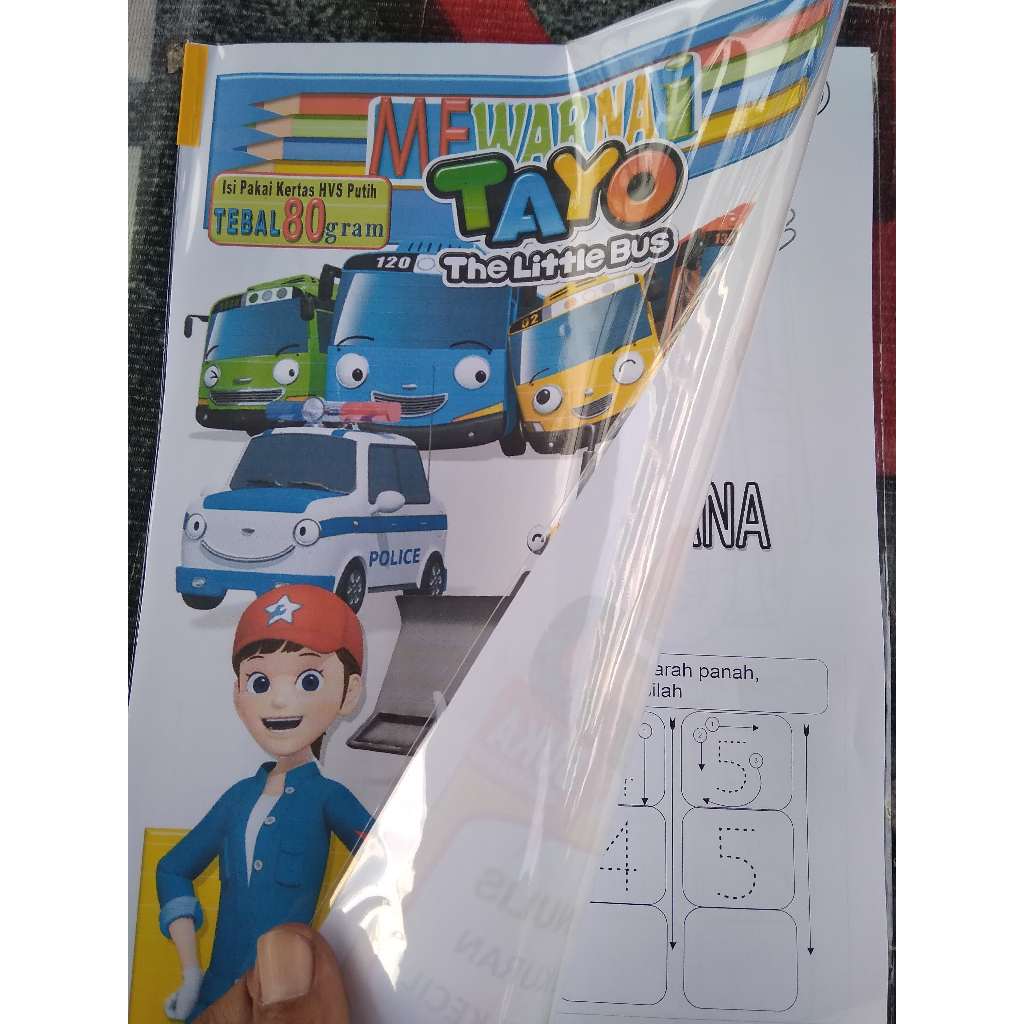 

BUKU MEWARNAI UNTUK ANAK COWOK, COVER GLOSSY TEBAL , UKURAN( 21 X 29.7 cm )