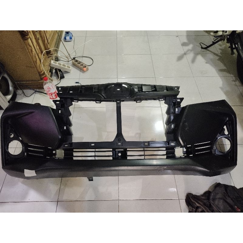 bemper depan Avanza 2019 Original