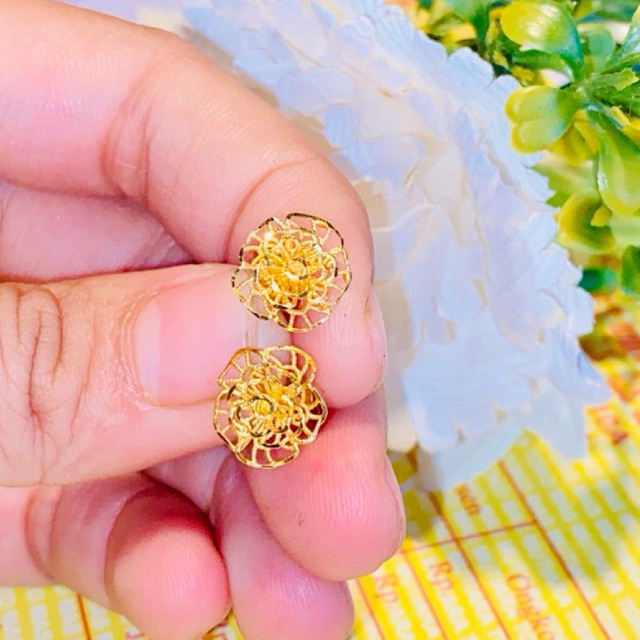 Anting Emas Wanita Asli 16K(karat)/Cap700 Kendari