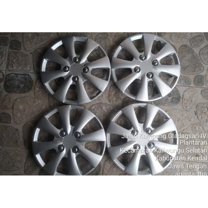 wildop Daihatsu Ayla ring 13