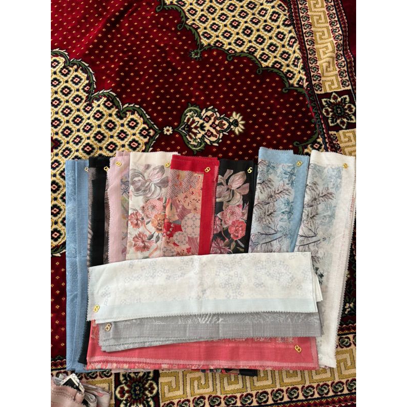 BUTTONSCARVES PRELOVED PL