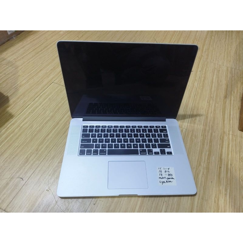 OBRAL ..Macbook Pro 15 in 2015 Ram16 Ssd128 layar rusak