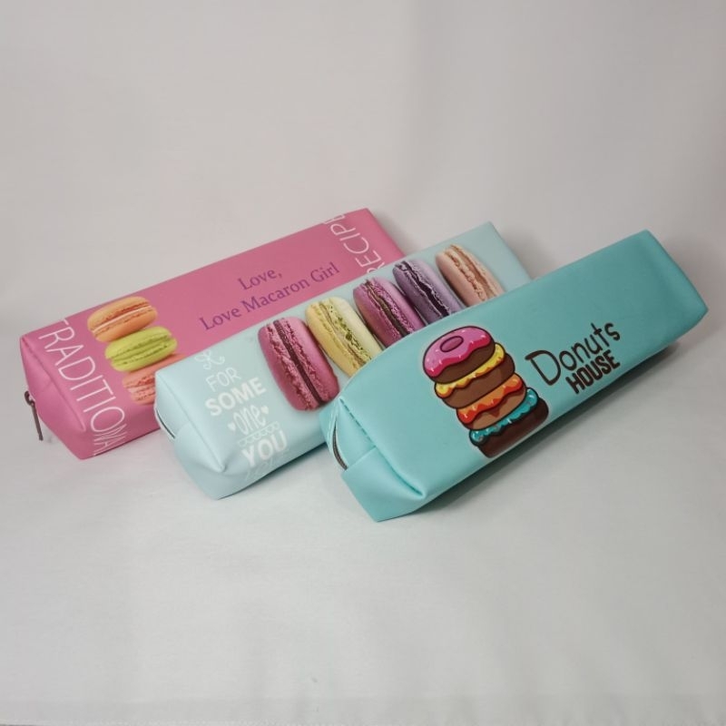 

Tempat Pensil / Pencil Case Resleting Motif Macaron