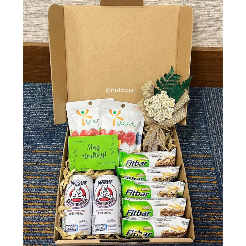 

Healthy Hampers by Rushtique / Gift set Vitamin, Bearbrand, Fitbar / Parcel untuk Jenguk Orang Sakit / Kado Sehat / Hadiah Ulang Tahun