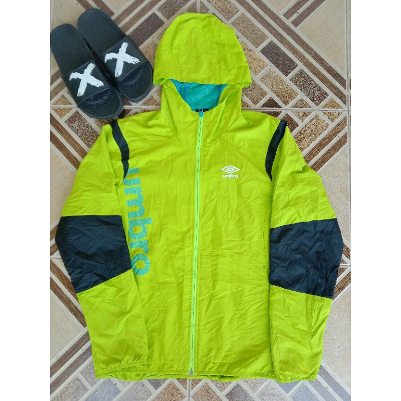 Jaket Gapcore Umbro