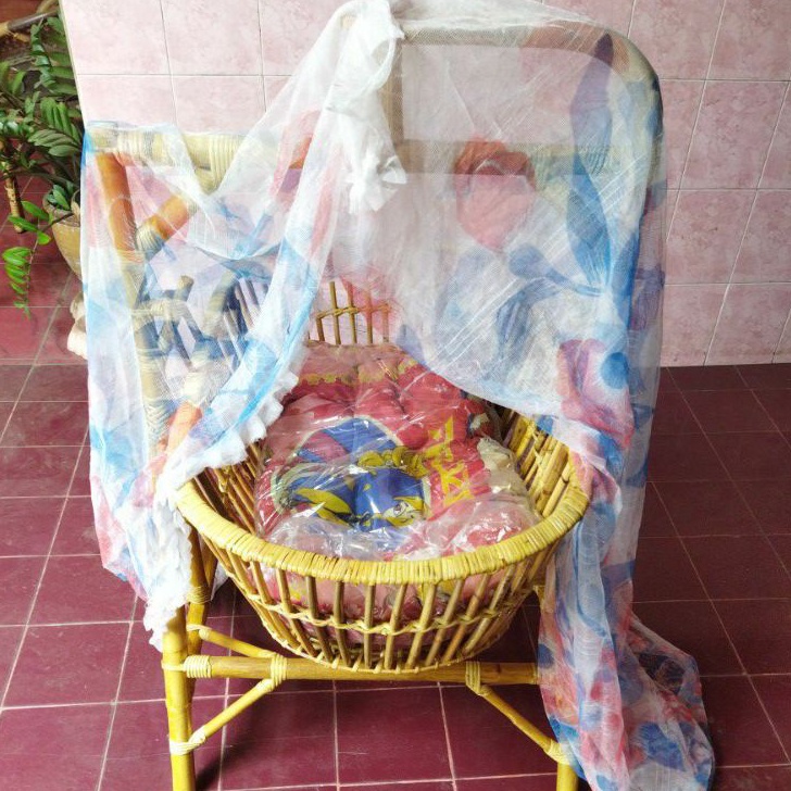 Terjangkau kelambu Kasur untuk ayunan bayi rotan