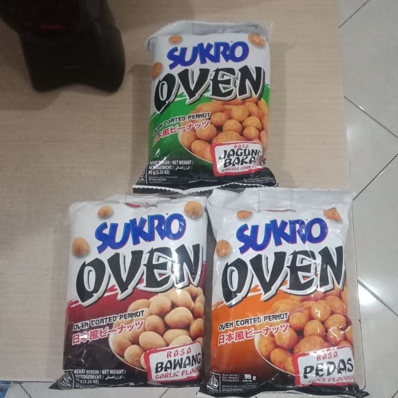 

Sukro Oven 95 gram varian rasa Jagung Bakar,Bawang dan Pedas