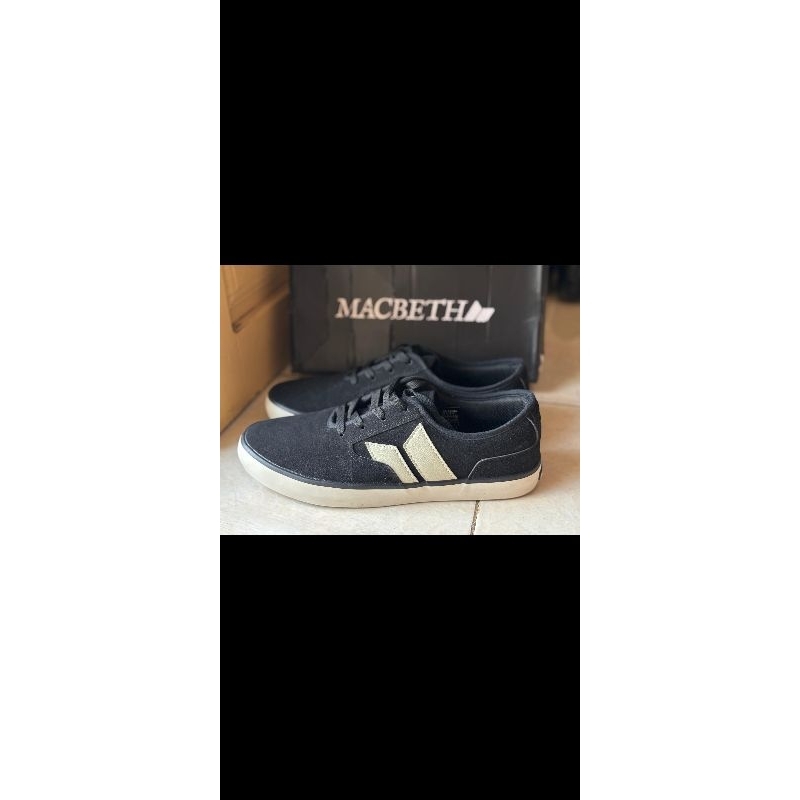 Sepatu Macbeth pendleton