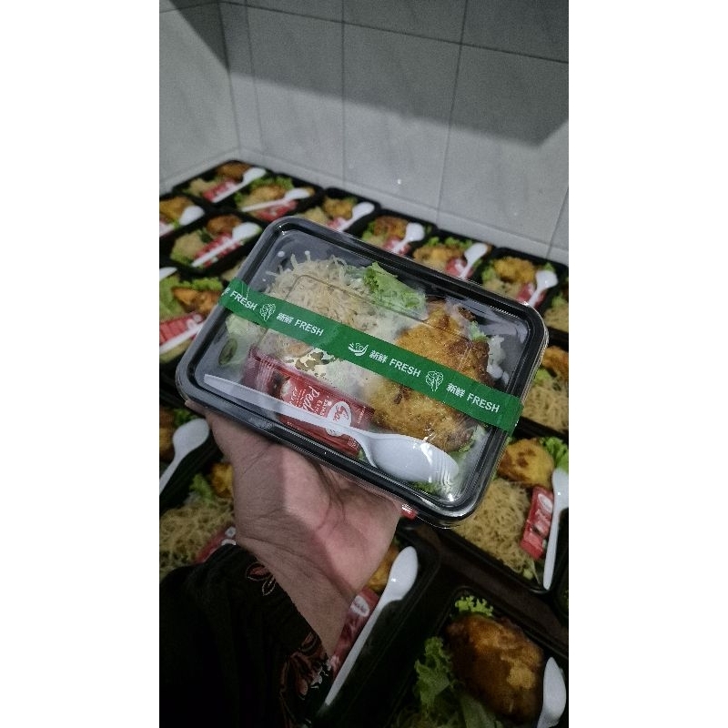 Bento Thinwall Hitam 750ml tanpa sekat+tutup