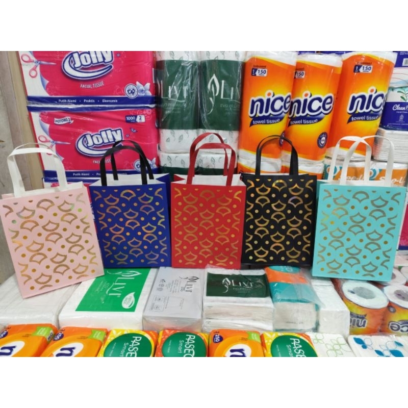 

paper bag buku motif import bahan tebal isi 10 pcs satu pak satu motif