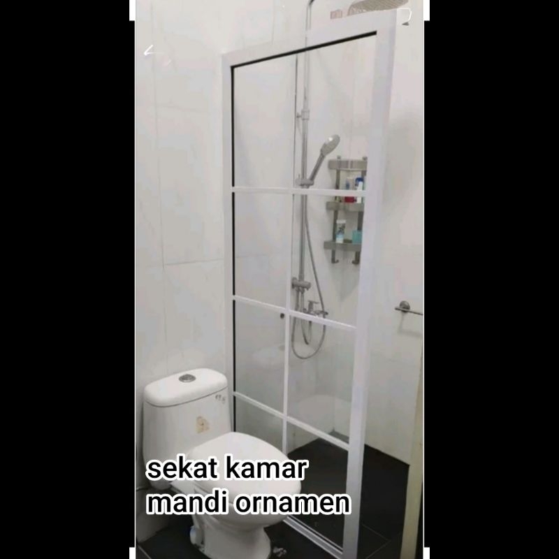 sekat kamar mandi aluminium