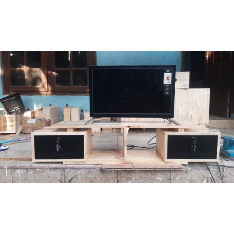Meja Tv Minimalis // Rak Ambalan Dinding Minimalis Kayu Jati Belanda