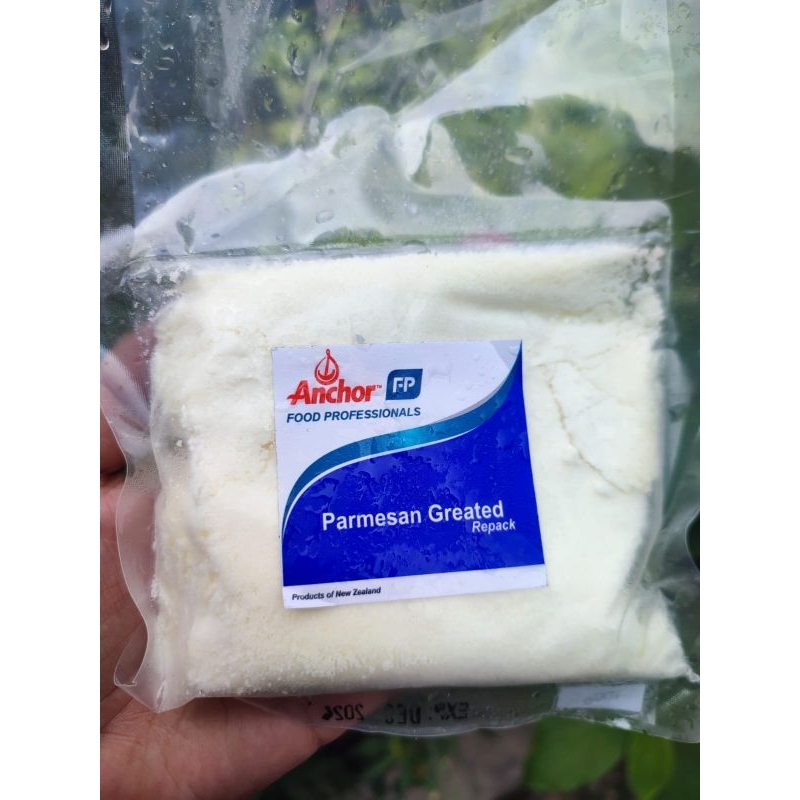 

keju parmesan anchor 100gr