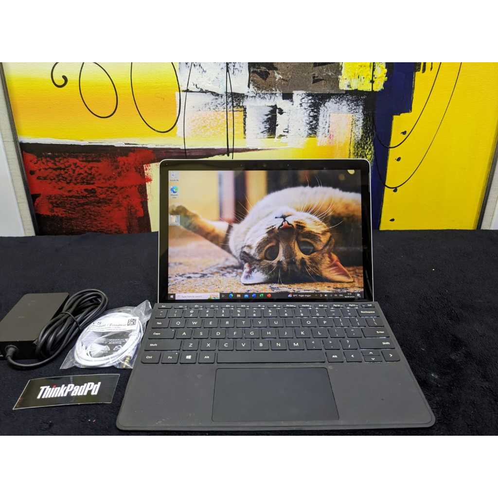 Laptop Tablet Microsoft Surface GO Intel Pentium 4425Y 2in1 Ram 8gb & SSD 128 Slim Ringan Mulus