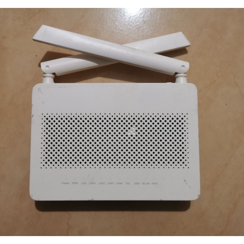 ( second ) Huawei EG8145V5 ex Biznet Modem router ( unit + adaptor )