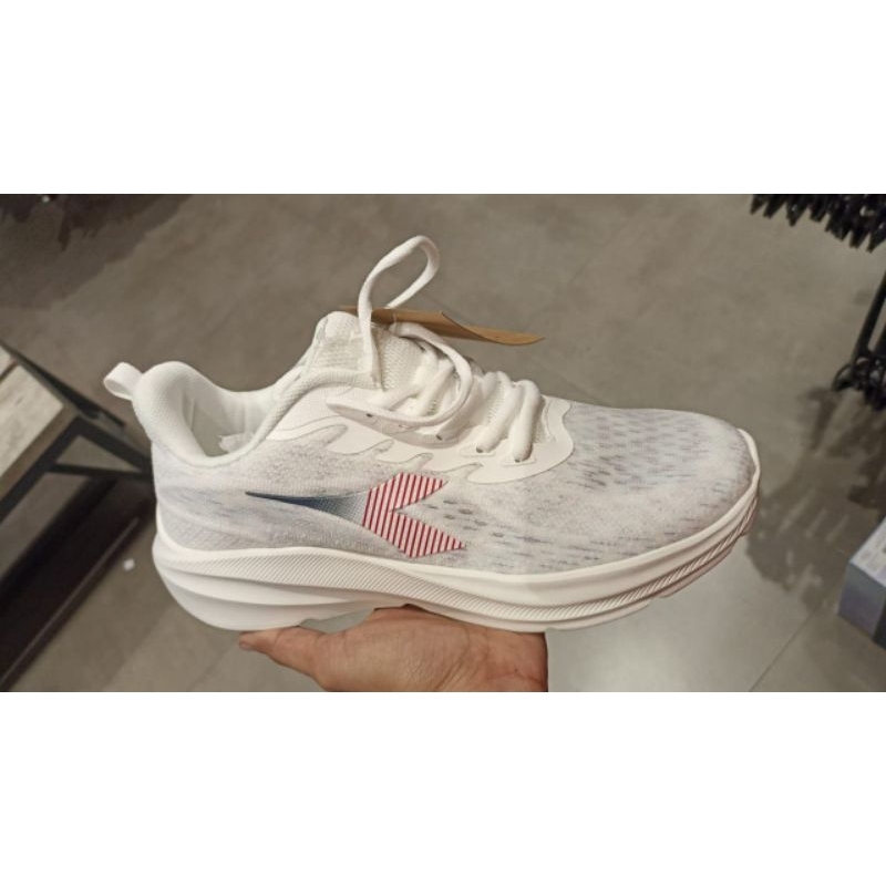 SALE‼️DIADORA WOMEN ORIGINAL STORE