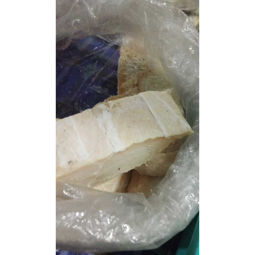 

Ikan Asin Cucut 500 gr