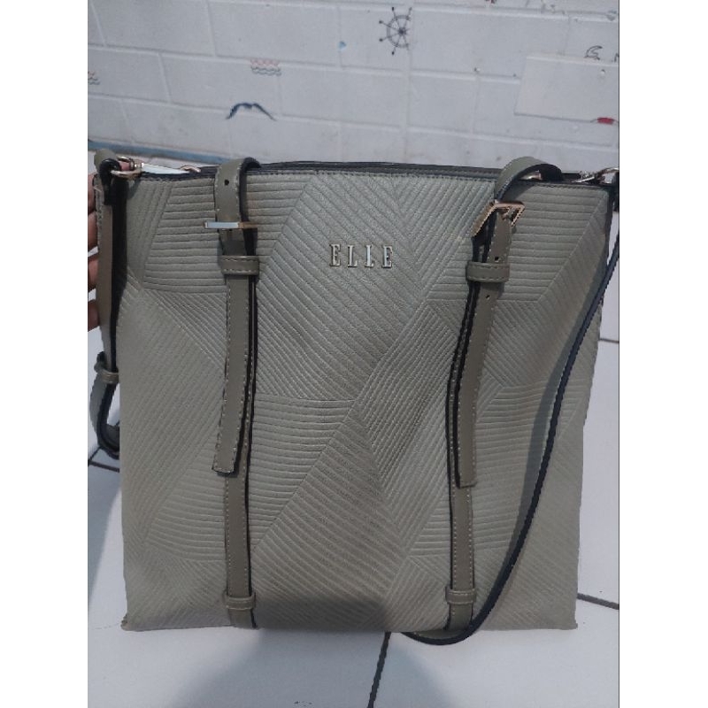 Tas Elle Warna Hijau Sage Mulus