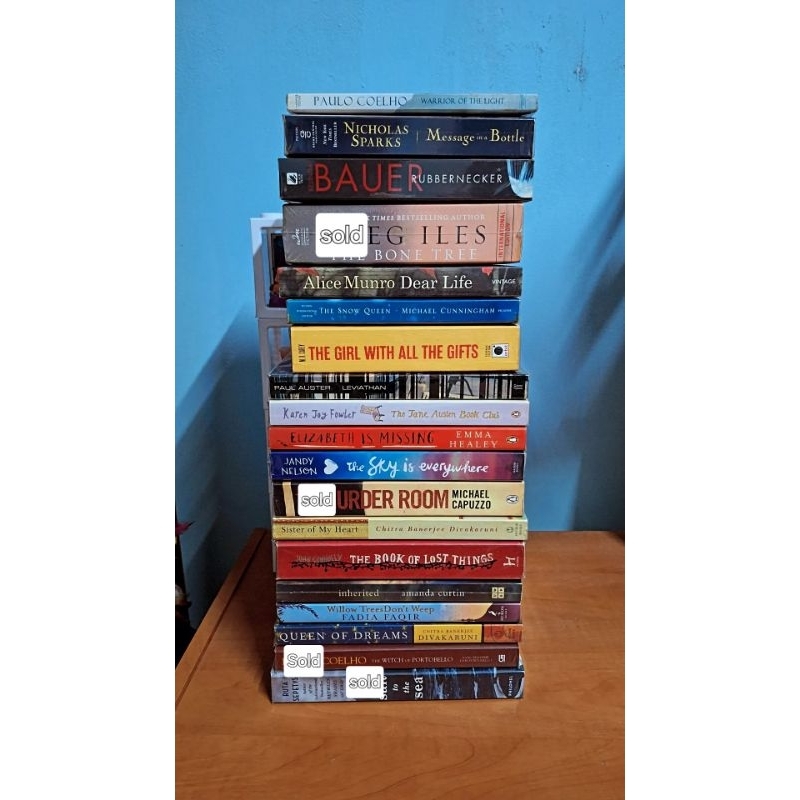 Buku Preloved, Novel Preloved, Novel Inggris