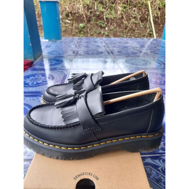 Sepatu Dr. Martens Core Adrian Bex Black Smooth Size 41 Made in Vietnam