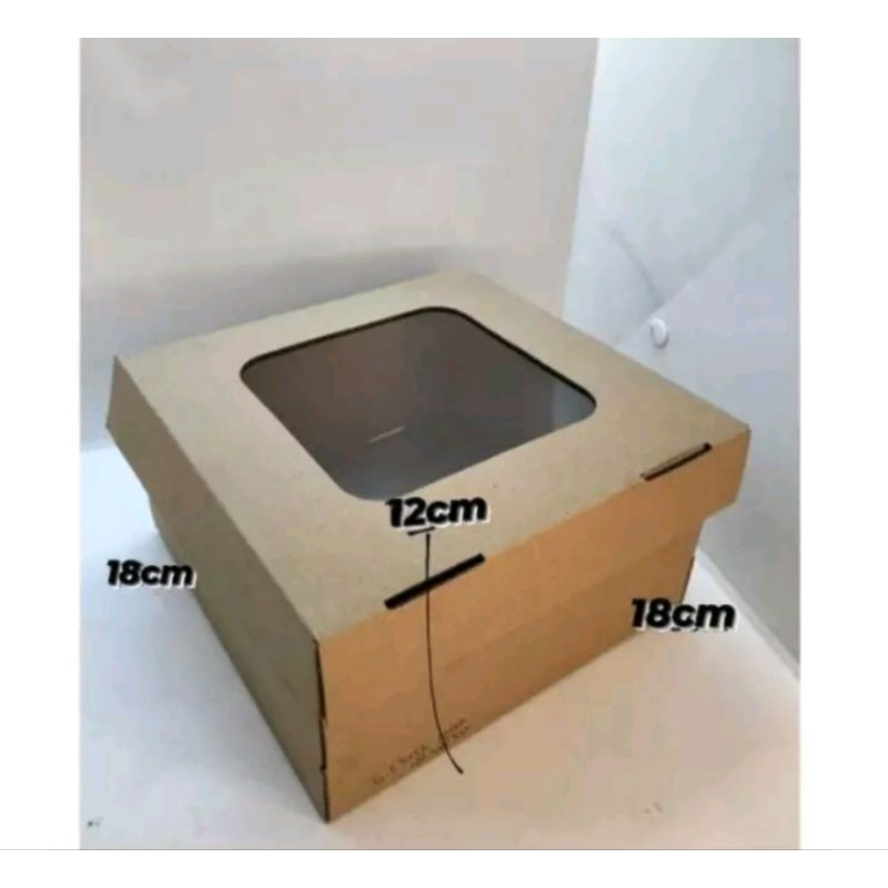 

5pcs CAKE BOX KARDUS E FLUTE MIKA 18x18x12 (SENYAWA)