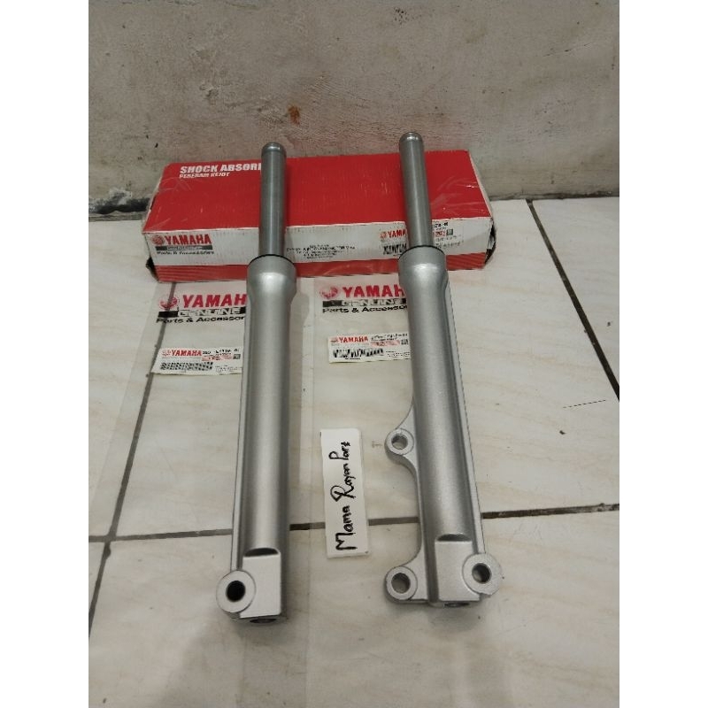 Sok Depan Mio J Mio Gt Sok depan Assy silver (54P)