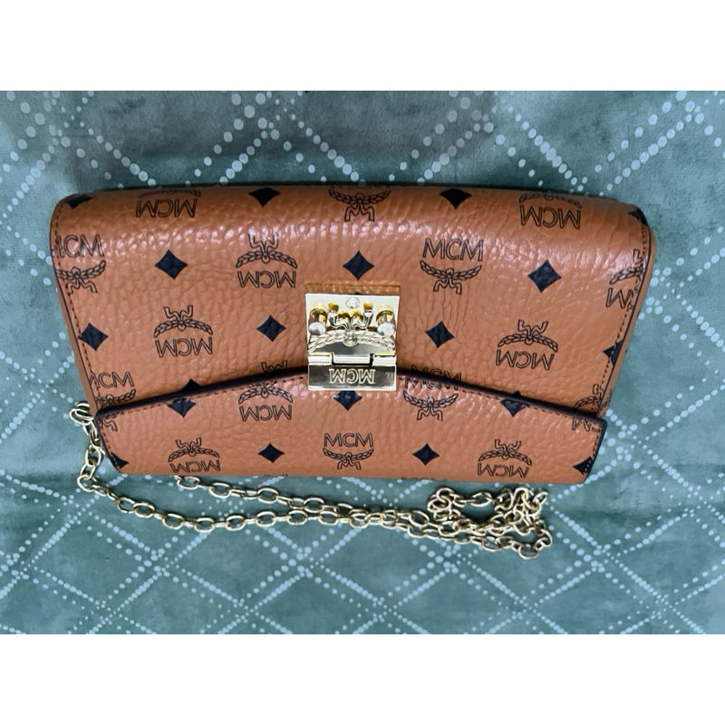 sling bag MCM