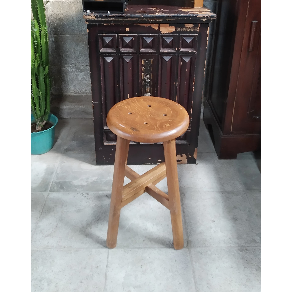Kursi/Bangku Kayu Jati Vintage/Kursi Menjahit Lawas