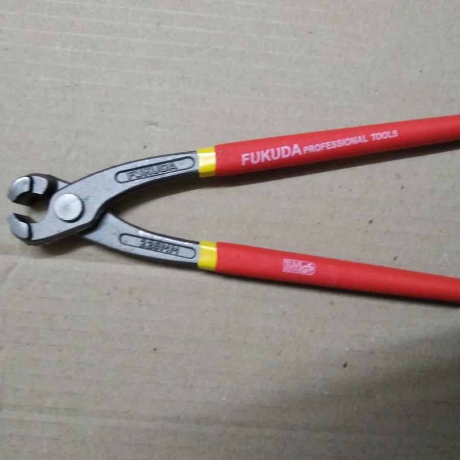 TANG POTONG GEGEP TANG KAKAK TUA / TANG GEGEP