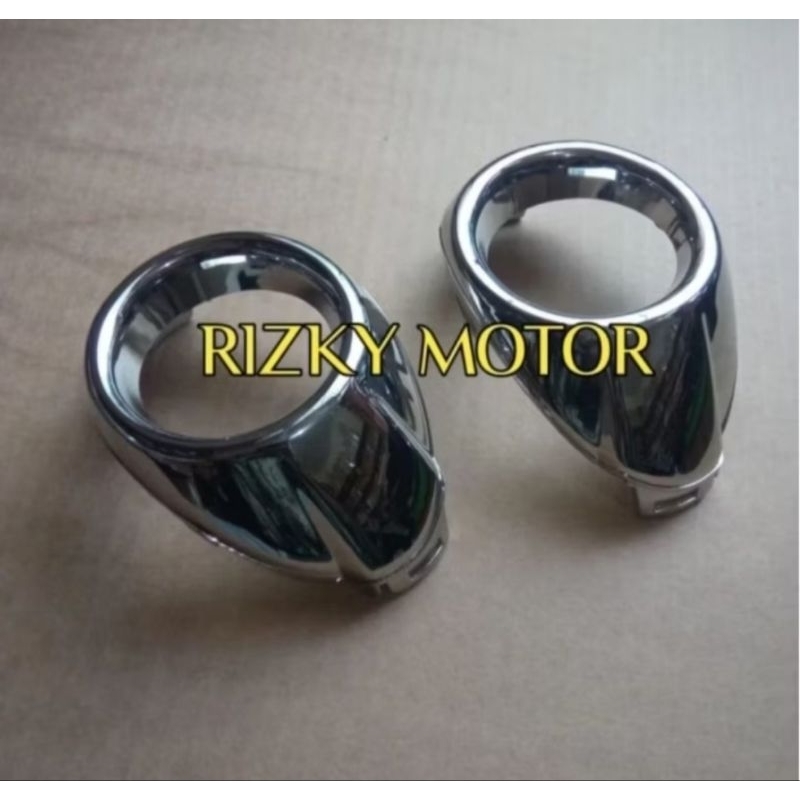 Cover Foglamp Ring Foglamp Sebelah Kanan Ford Focus Mk3 Tahun 2012 Up