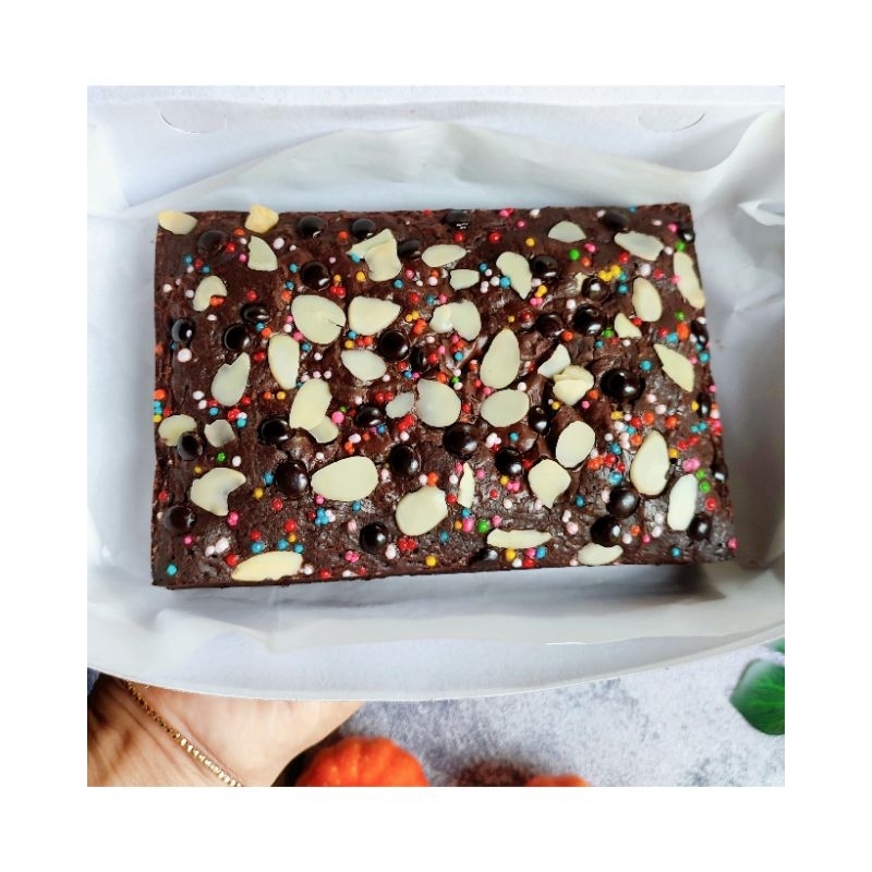 

Mamasal_sby Brownies Fudgy Brownies (FREE Bubble Wrap) Cake Ulang Tahun