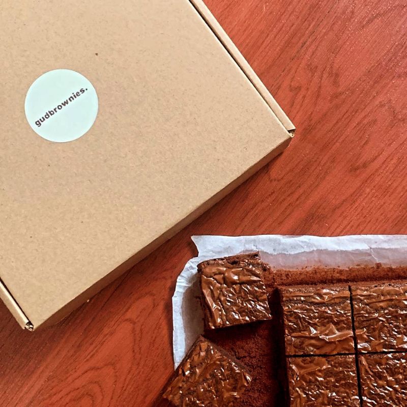 

Fudgy brownies classic brownies 20*20