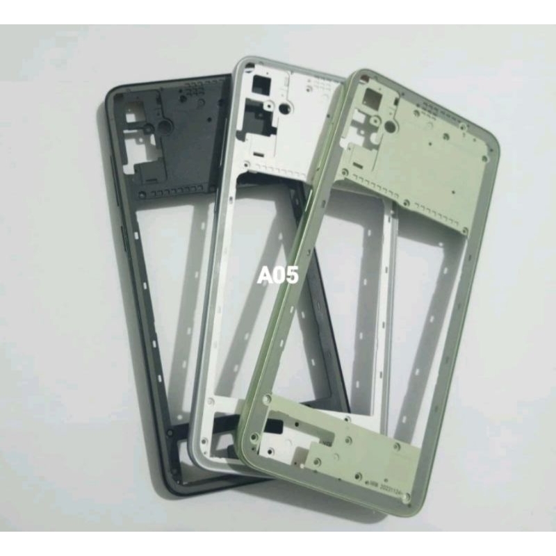 Bazzle Bazel Tulang Mesin Tengah Samsung A05