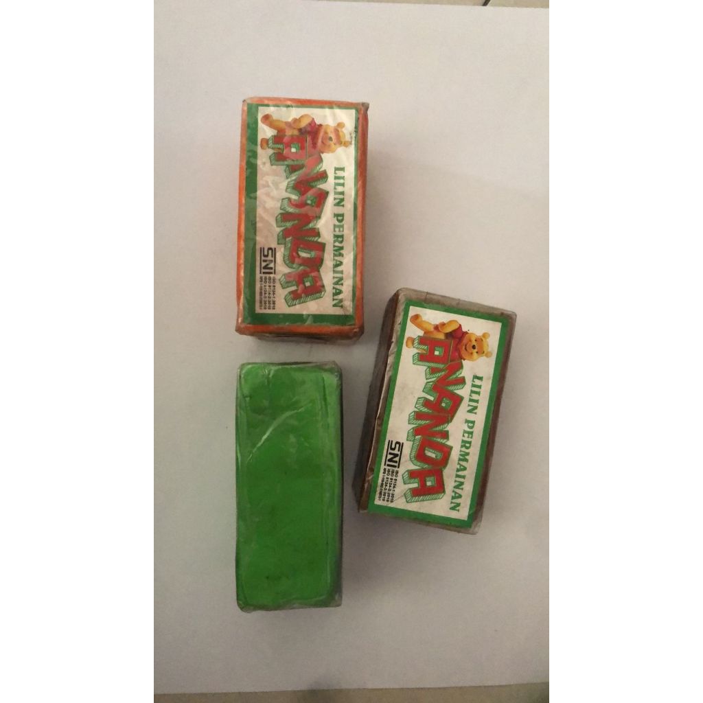 Plastisin/Kerak Lilin besar