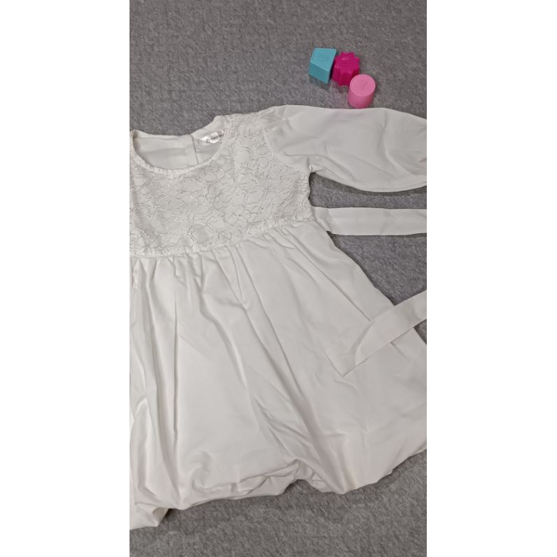 Preloved Dress putih