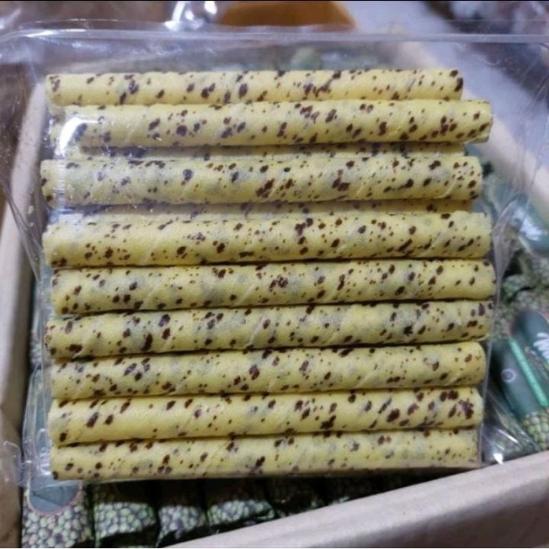 

wafer roll uk 200gram/astor panjang/FULL CREAM